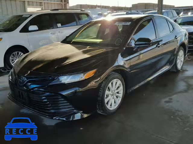 2018 TOYOTA CAMRY L JTNB11HK0J3004756 image 1