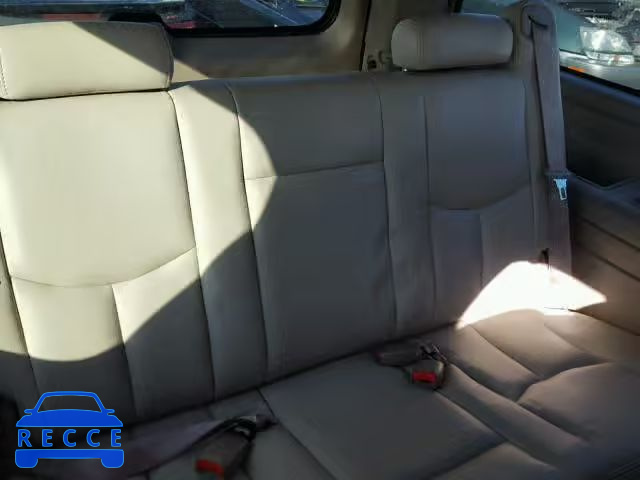 2004 CHEVROLET SUBURBAN C 1GNEC16Z84J245127 image 8