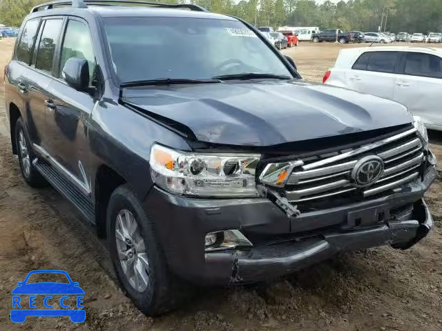 2017 TOYOTA LAND CRUIS JTMCY7AJ2H4056094 image 0