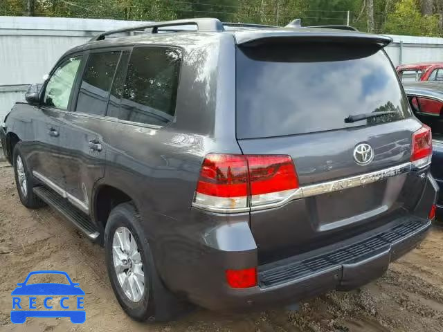 2017 TOYOTA LAND CRUIS JTMCY7AJ2H4056094 image 2