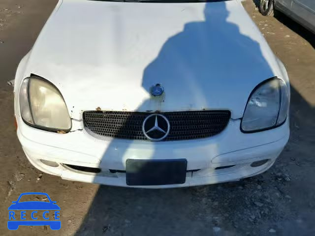 2001 MERCEDES-BENZ SLK 320 WDBKK65F41F198100 image 6