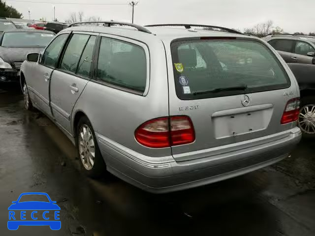 2002 MERCEDES-BENZ E 320 4MAT WDBJH82J12X067121 image 2