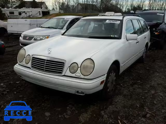 1998 MERCEDES-BENZ E 320 4MAT WDBJH82F2WX011884 image 1