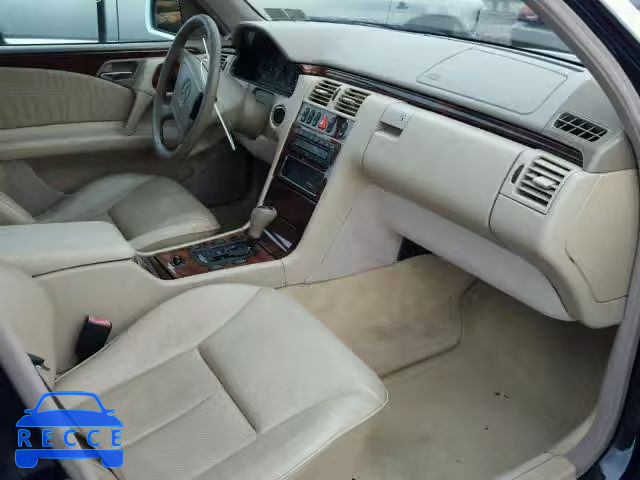 1998 MERCEDES-BENZ E 320 4MAT WDBJH82F2WX011884 image 4