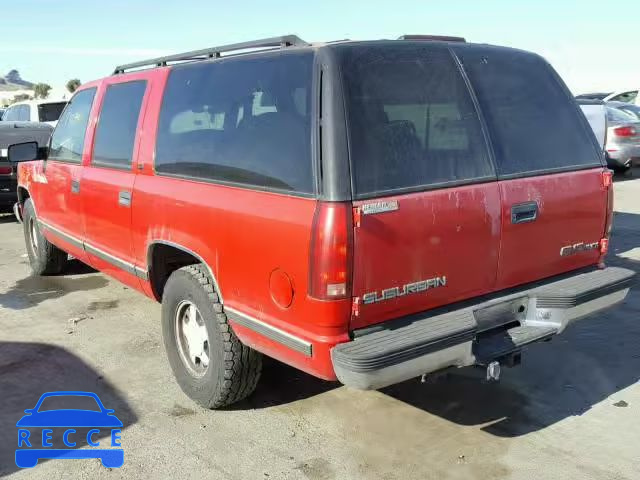 1997 GMC SUBURBAN C 1GKEC16R2VJ737344 Bild 2