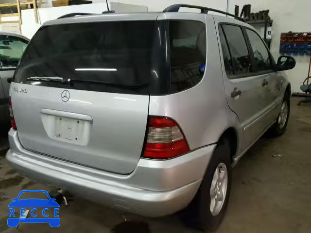 2000 MERCEDES-BENZ ML 320 4JGAB54E1YA155336 image 3