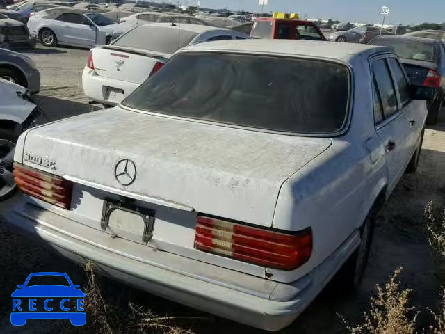 1991 MERCEDES-BENZ 300 SE WDBCA24D2MA600696 image 3