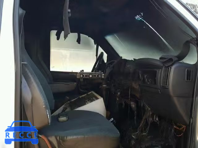2004 GMC ALL OTHER 1GDE4V1204F516459 image 4
