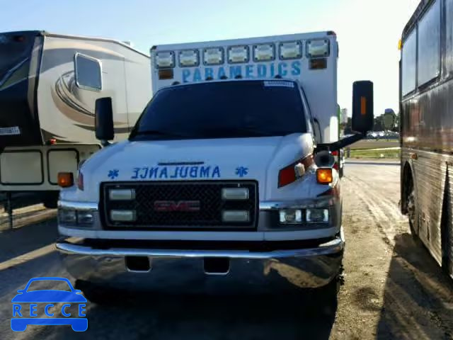 2004 GMC ALL OTHER 1GDE4V1204F516459 image 8