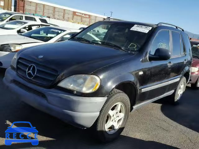 1999 MERCEDES-BENZ ML 320 4JGAB54E5XA096001 image 1