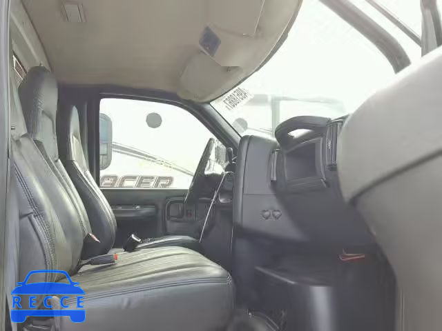 2007 GMC C7500 C7C0 1GDJ7C1377F901024 image 4