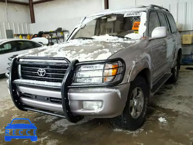 2001 TOYOTA LAND CRUIS JTEHT05J912016470 image 1