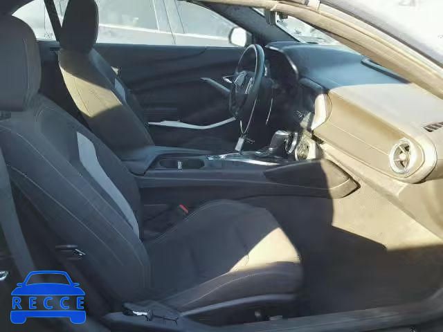 2018 CHEVROLET CAMARO LT 1G1FB3DS3J0102162 image 4