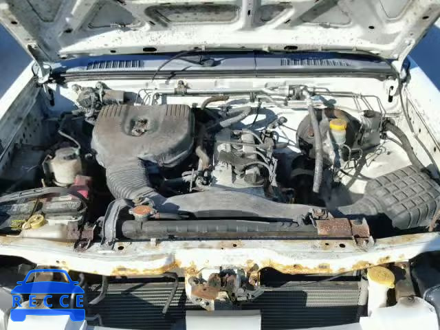 2001 NISSAN FRONTIER K 1N6DD26S61C330409 image 6