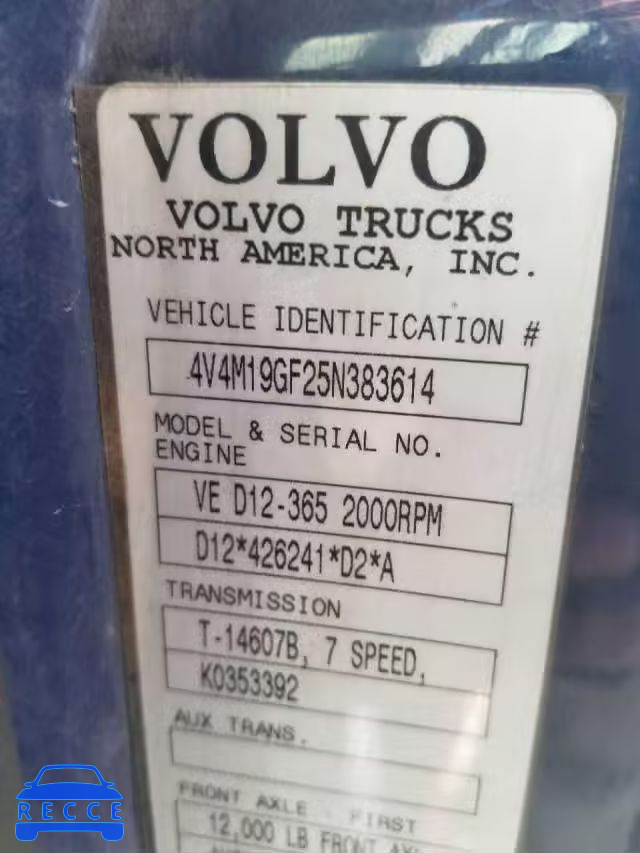 2005 VOLVO VN VNM 4V4M19GF25N383614 image 9