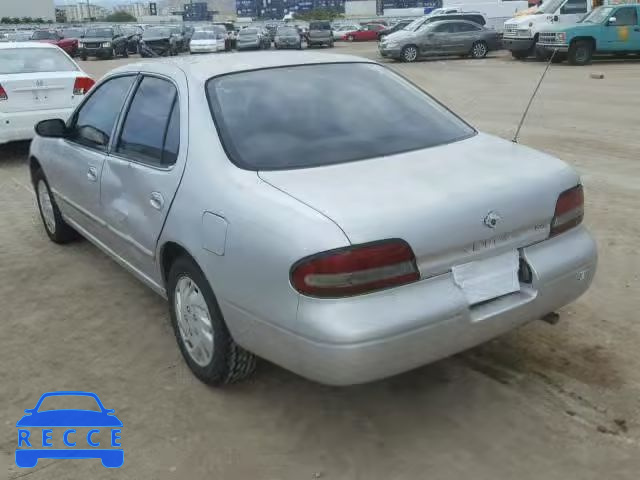 1997 NISSAN ALTIMA XE 1N4BU31D2VC143172 Bild 2