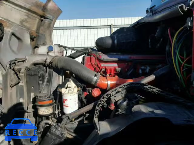 2005 VOLVO VN VNL 4V4NC9TJ35N388233 Bild 6