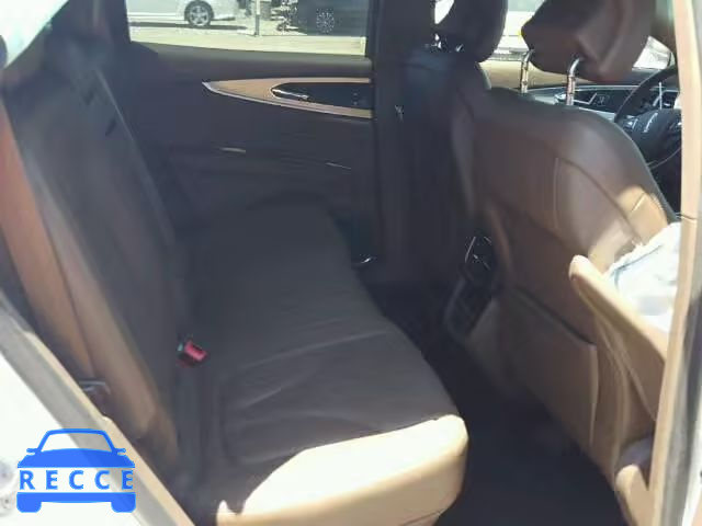 2016 LINCOLN MKX RESERV 2LMTJ6LP5GBL44552 зображення 5