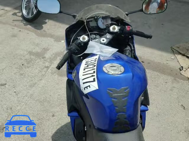 2005 YAMAHA YZFR6 JYARJ06E45A026704 image 4