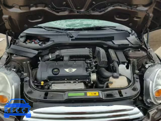 2010 MINI COOPER CLU WMWML3C57ATX36819 image 6