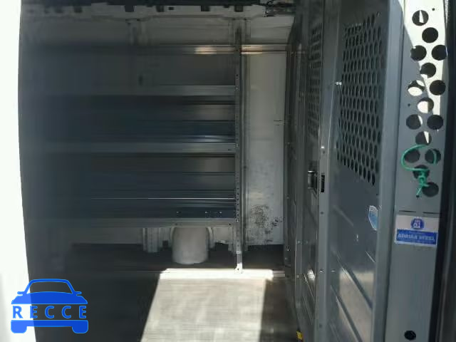 2010 CHEVROLET EXPRESS G1 1GCUGADX8A1174498 image 5