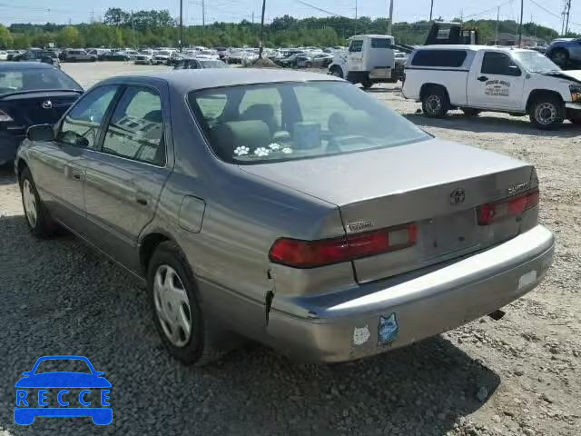 1997 TOYOTA CAMRY 4T1BF22K9VU002729 image 2