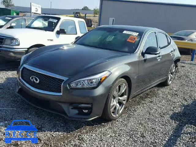 2015 INFINITI Q70 JN1AY1AP3FM150025 image 1