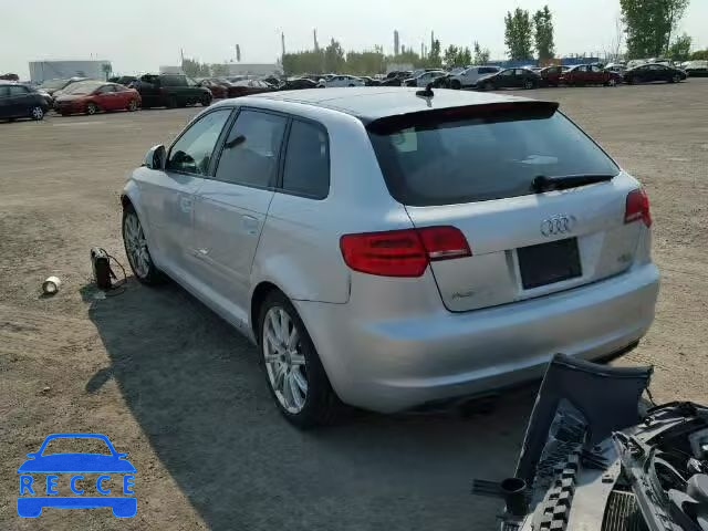 2010 AUDI A3 WAUMFCFM1AA159761 image 2