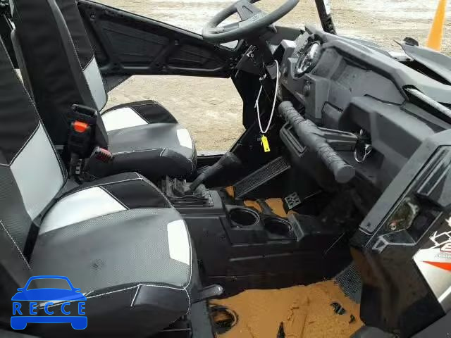 2017 POLARIS RZR 4XAVCE878HB679440 Bild 5