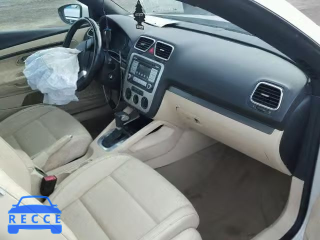 2009 VOLKSWAGEN EOS WVWBA71F59V001100 image 4