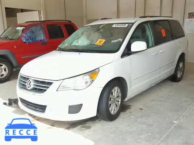 2014 VOLKSWAGEN ROUTAN SE 2C4RVABG9ER134334 зображення 1