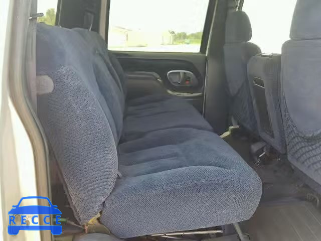 1997 CHEVROLET SUBURBAN 3GNGK16F6VG138596 image 5