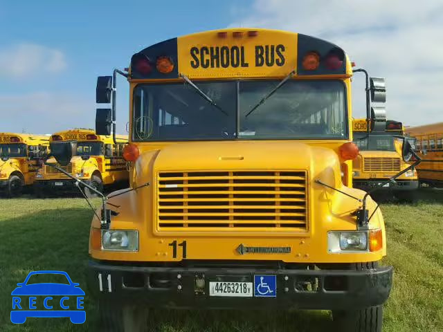 1997 INTERNATIONAL 3000 3800 1HVBBABN3VH462282 image 8