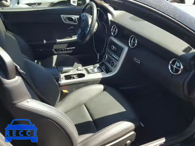 2016 MERCEDES-BENZ SLK 300 WDDPK3JA8GF123110 image 4