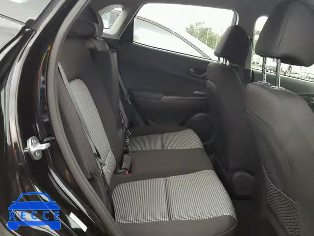 2018 HYUNDAI KONA SE KM8K12AA6JU182933 image 5