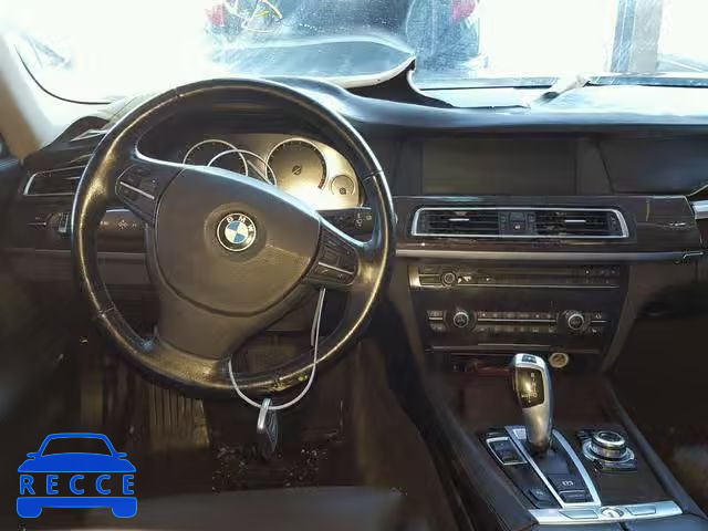 2011 BMW 740 I WBAKA4C58BC612854 Bild 8