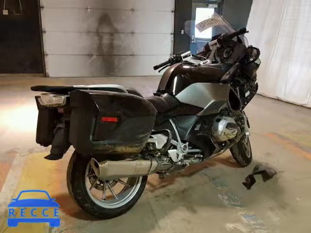 2015 BMW R1200 RT WB10A1306FZ192153 image 3