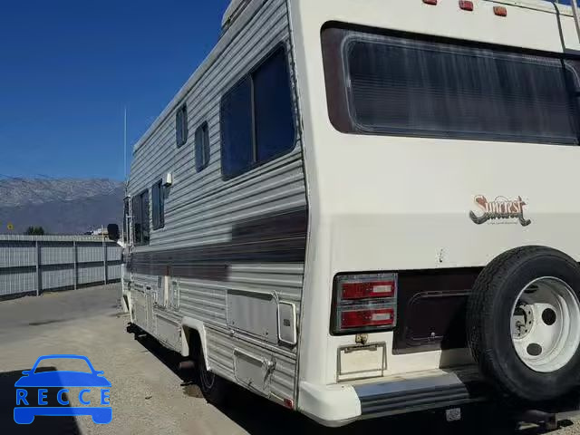 1988 GMC MOTOR HOME 1GDKP37WXJ3505376 image 2