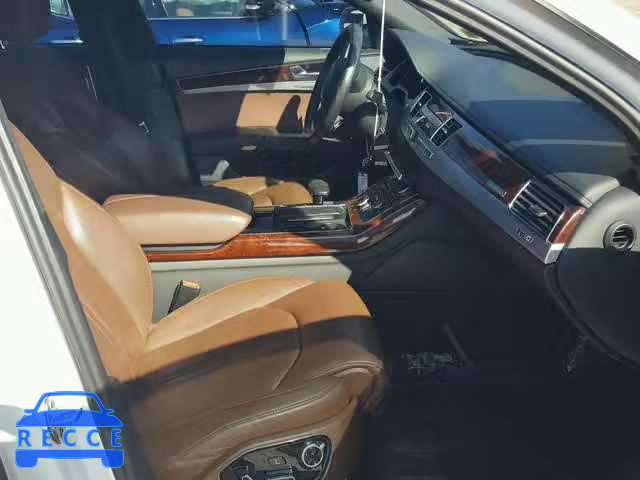2011 AUDI A8 QUATTRO WAUAVAFD2BN021585 image 4