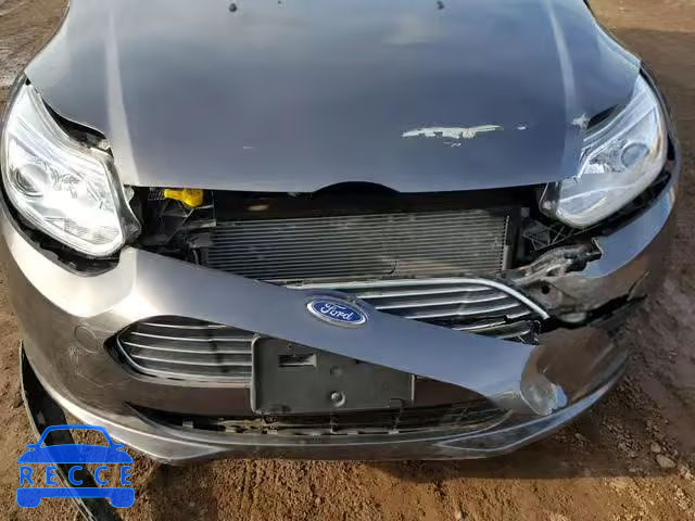 2015 FORD FOCUS BEV 1FADP3R47FL333006 image 8