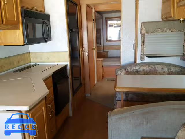 2002 WORKHORSE CUSTOM CHASSIS MOTORHOME 5B4MP67GX23349340 зображення 5