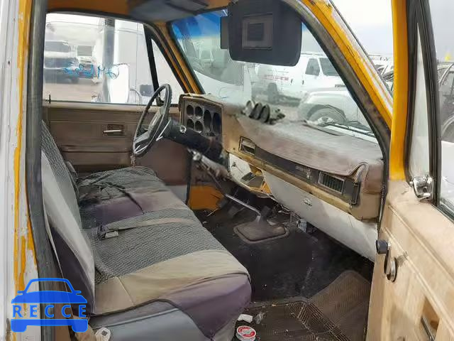 1984 CHEVROLET C30 1GBJC34M1EV107194 image 4