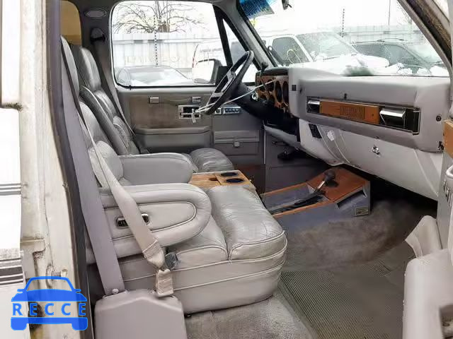 1991 CHEVROLET SUBURBAN V 1GBEV16K4MF117612 image 4