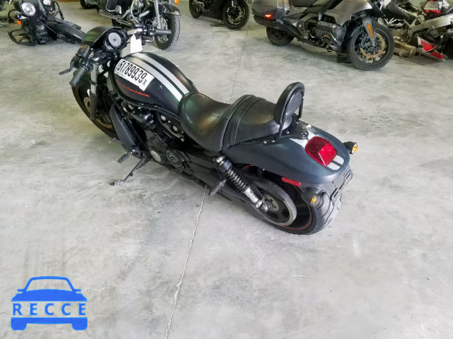 2010 HARLEY-DAVIDSON VRSCDX 1HD1HHH17AC804870 Bild 2