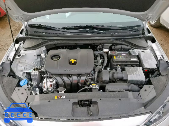 2020 HYUNDAI ELANTRA SE 5NPD84LF5LH501250 image 6