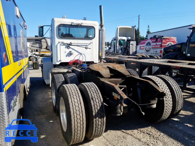 1996 PETERBILT 377 1XPCDB8X3TD403237 Bild 2