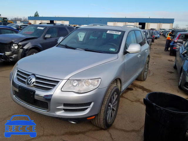 2010 VOLKSWAGEN TOUAREG TD WVGFK7A95AD002777 image 1