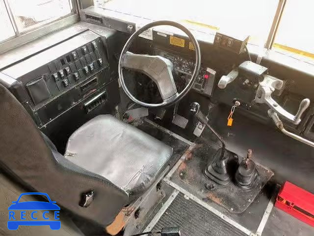 1998 INTERNATIONAL 3000 3800 1HVBBABP2WH536665 image 4