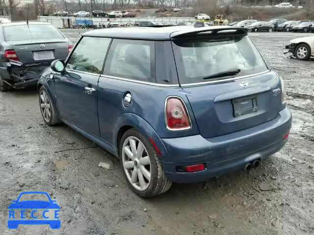 2010 MINI COOPER S WMWMF7C53ATZ73810 image 2