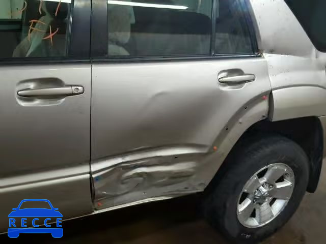 2004 TOYOTA 4RUNNER SR JTEBU14RX40045136 image 8